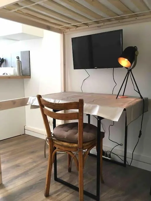 Studio Guitar Chambery Apartment