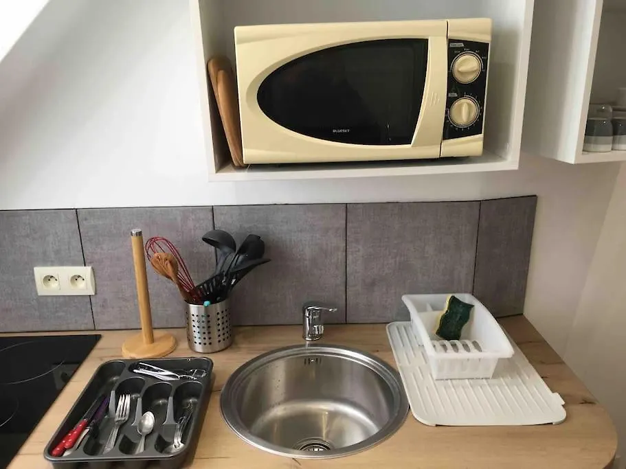 Apartment Studio Guitar Chambery