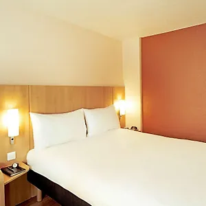 Ibis Hotel